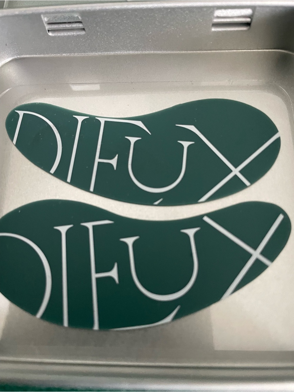DIFUX Teardrop Eye Gel Pads - Green - Picture 3 of 3